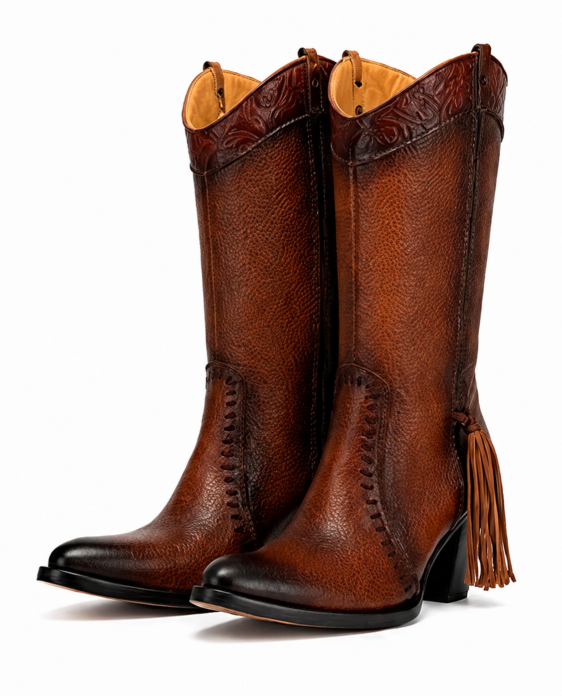 Botas “Frida” de Piel Envejecida con Flecos y Detalles Artesanales.