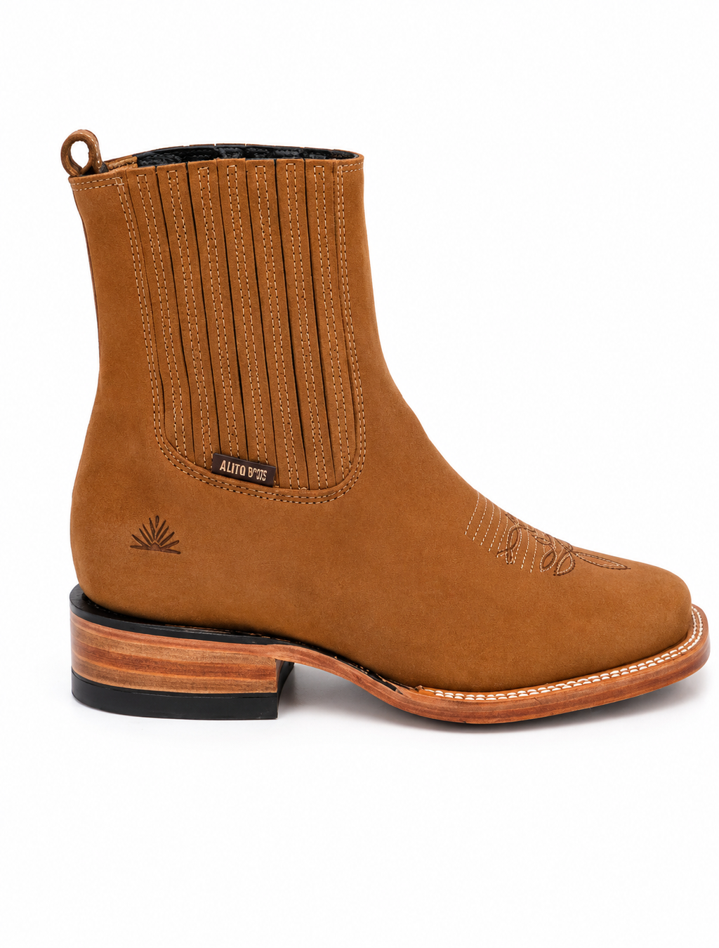 Botines Chelsea “Brave” Nobuck Camel con Bordado Clásico
