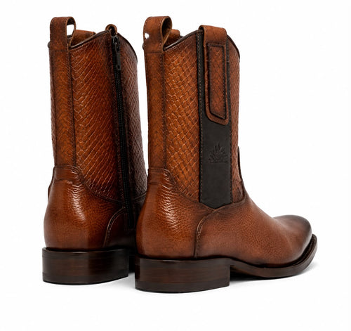 Bota Vaquera Imperial - Piel Color Miel Premium con Diseño Texturizado